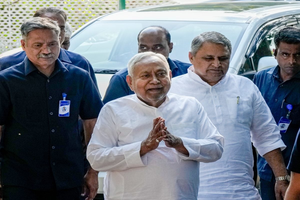Bihar CM News LIVE Updates: Nitish Kumar To Resign From CM Post Today After Final Cabinet Meeting