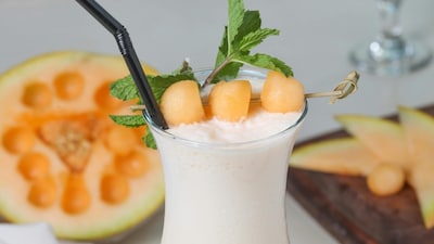 Muskmelon is best eaten in summer as they are mainly composed of approximately 90% to 92% water. 