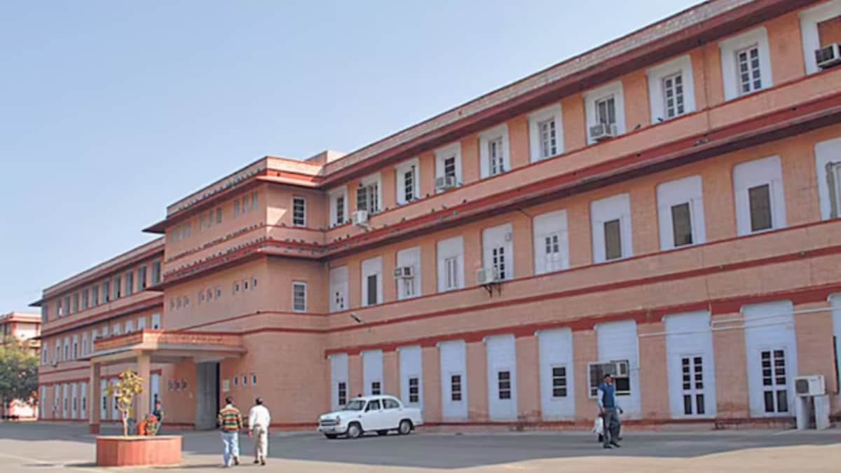 Abtak.com - Business - News Image