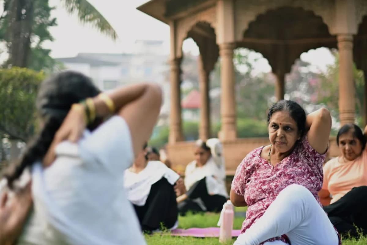 Retirement Shift: Why More People Are Leaving Mumbai, Delhi, Bengaluru For Smaller Cities