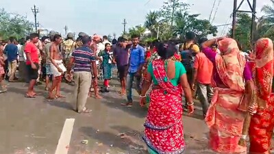 File photo of clashes in Sandeshkhali during voting for Lok Sabha elections, in North 24 Parganas district on June 1, 2024. (PTI)