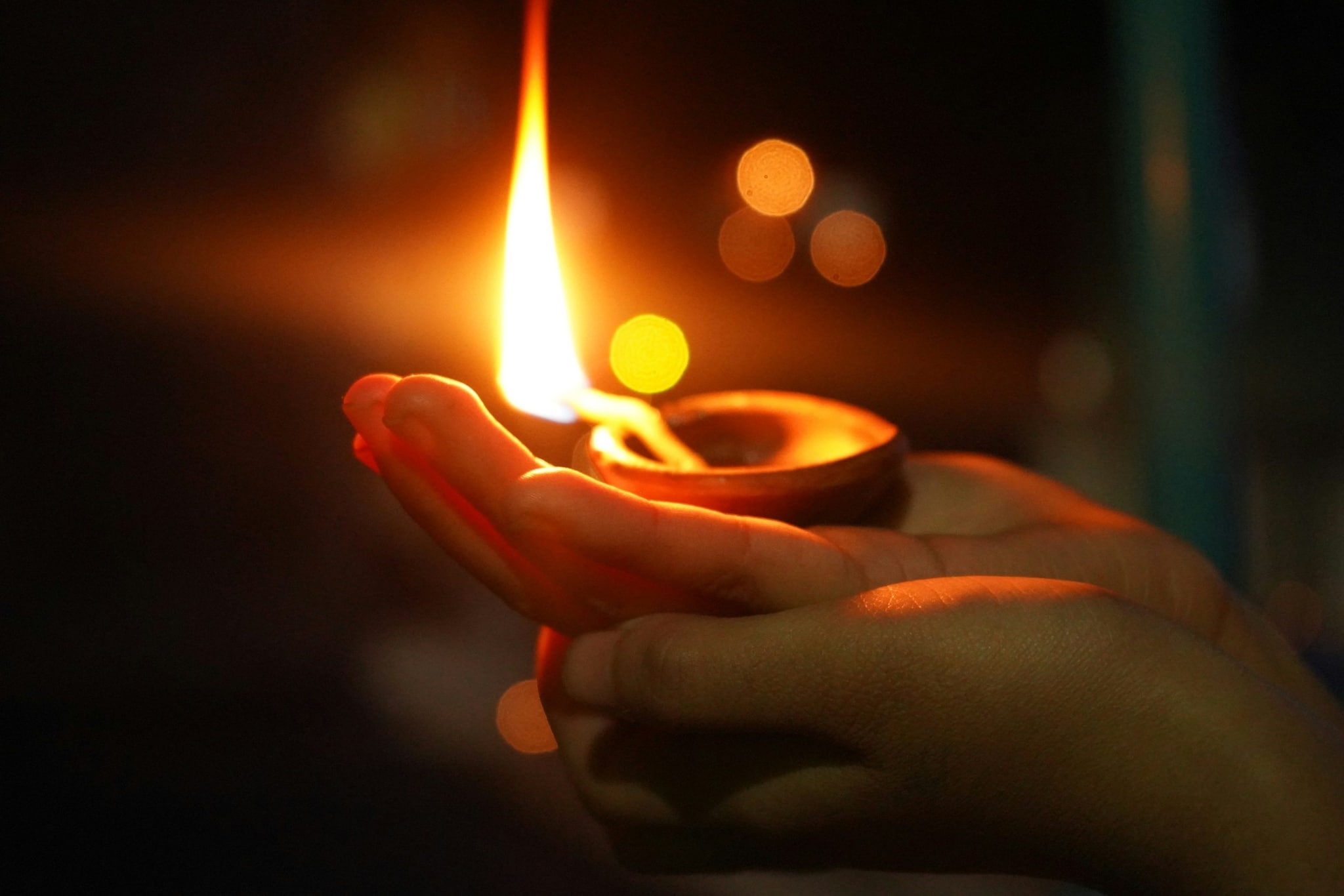 Mundane Rituals Bargaining, Jugaad And Roadside Chai — 10 Everyday Indian Things ...