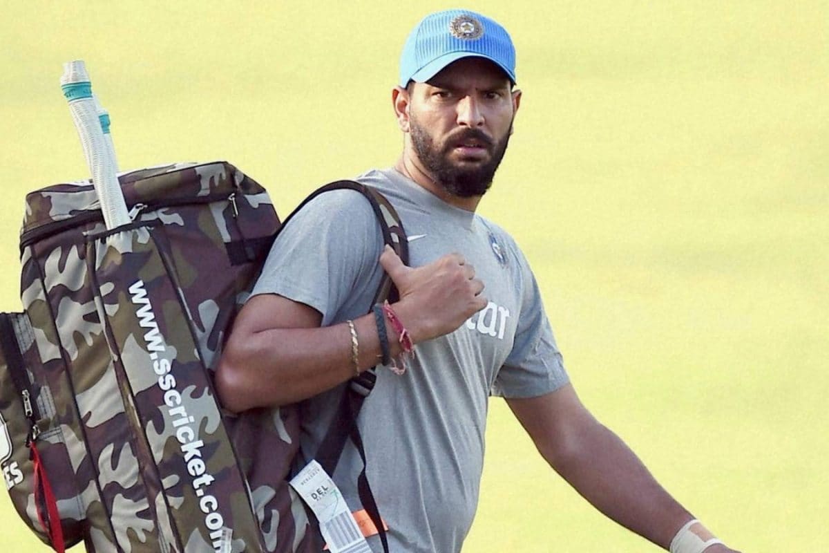 After Yuvraj's Big Kohli-Shastri-Dhoni Revelation, Indian Team Management Urged to Improve Communication