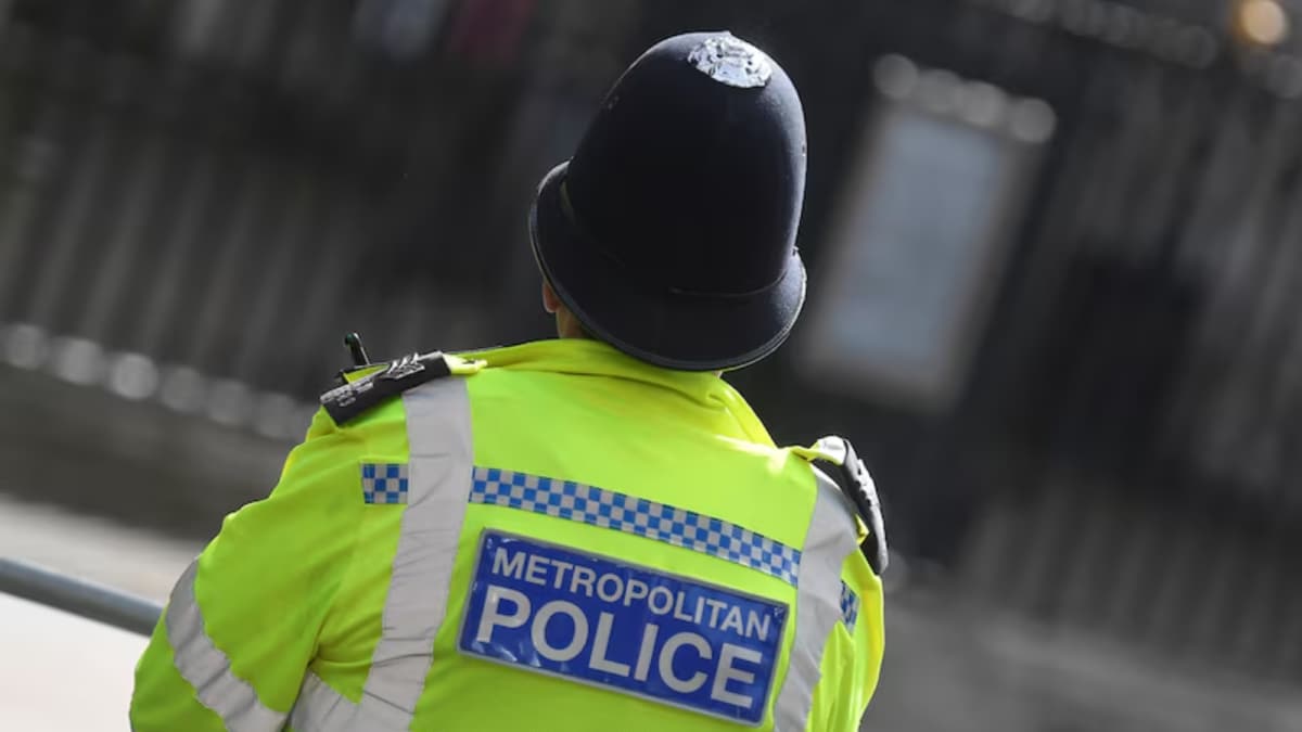 'They Kicked Me Like An Animal': Jewish Tourist Beaten Up In Antisemitic Attack In London