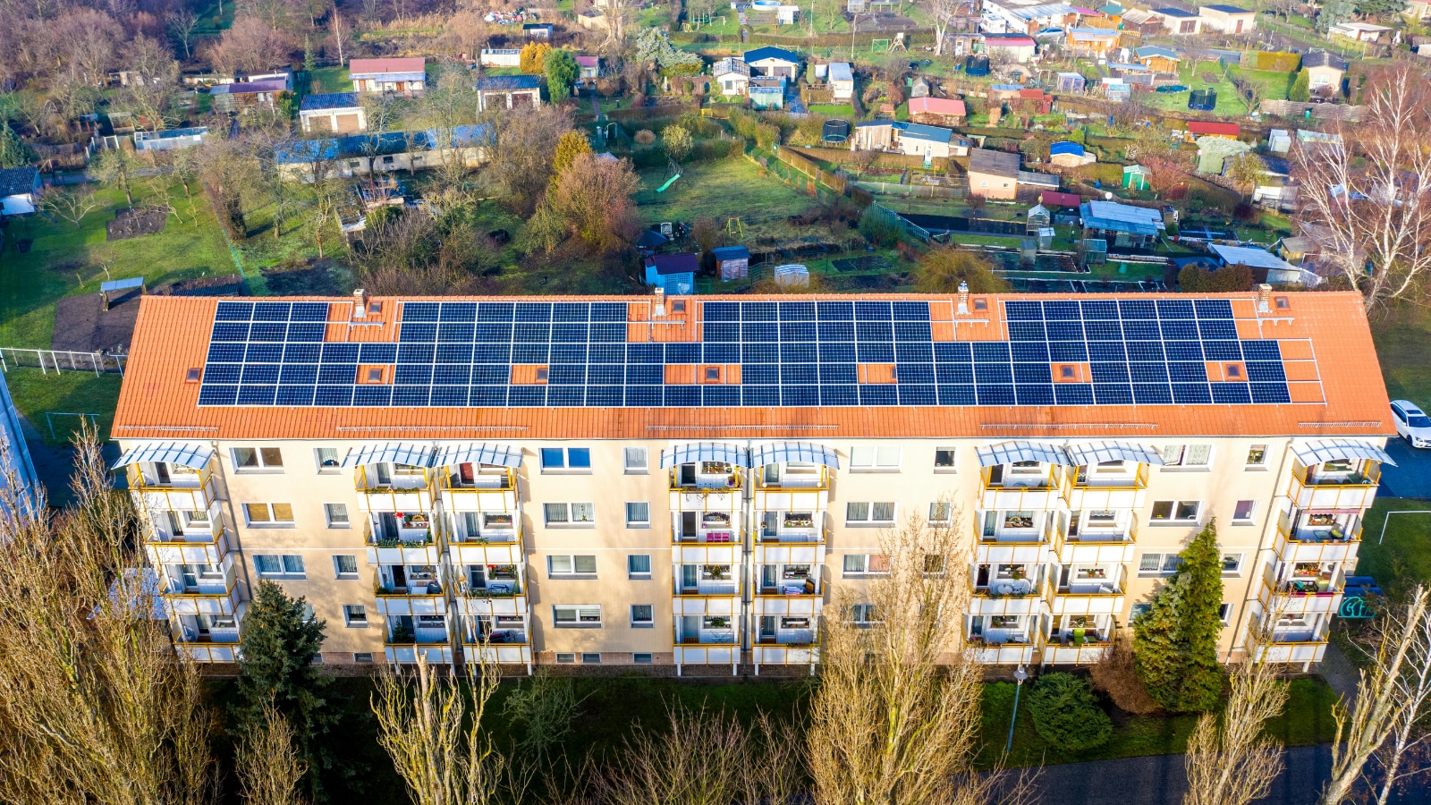 Solar power for apartments, portable kits, balconies and heaters