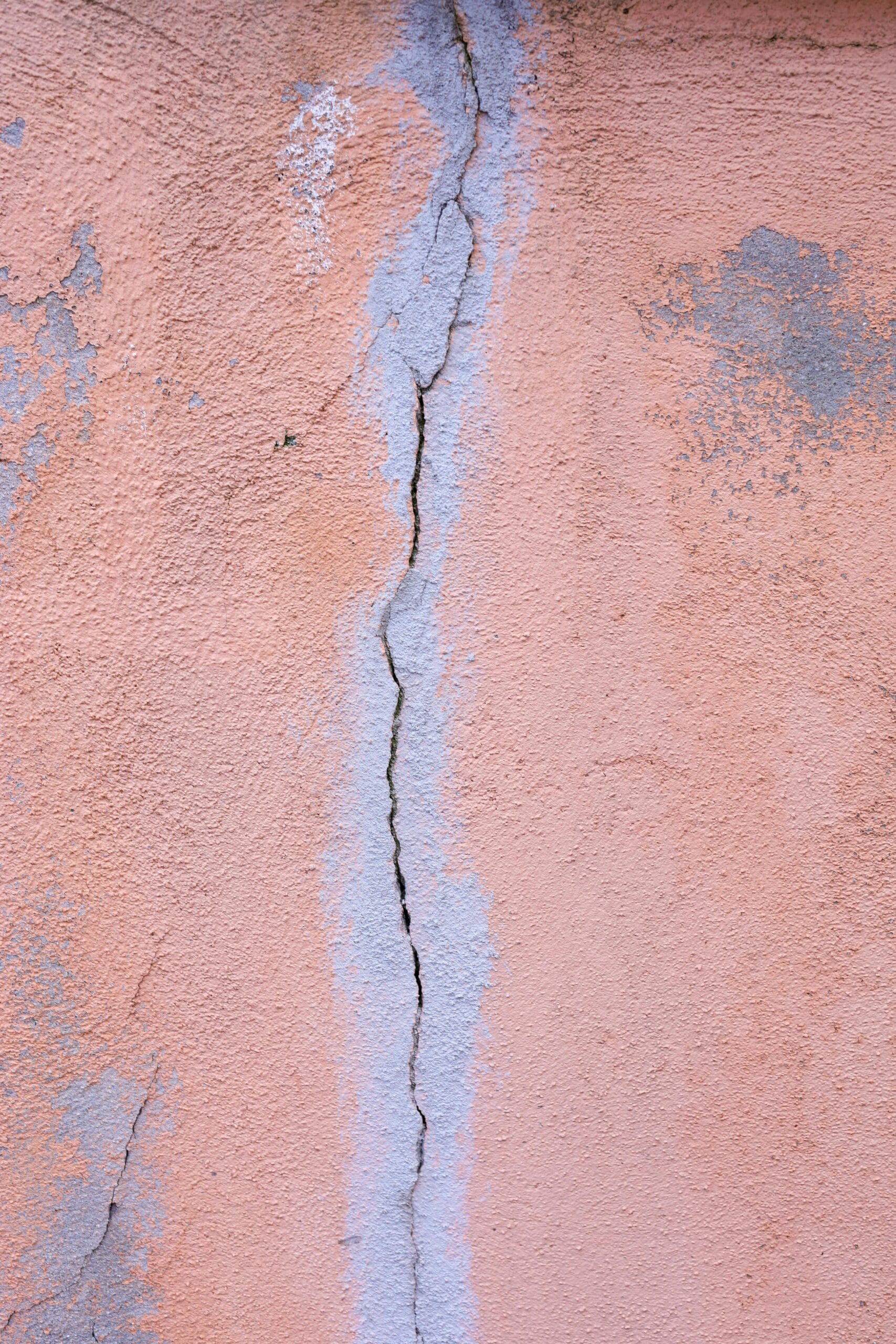 8. Repairing Small Wall CracksHairline wall cracks are common in many Indian homes due to weather changes and moisture. Minor cracks can often be repaired using wall putty and touch-up paint.