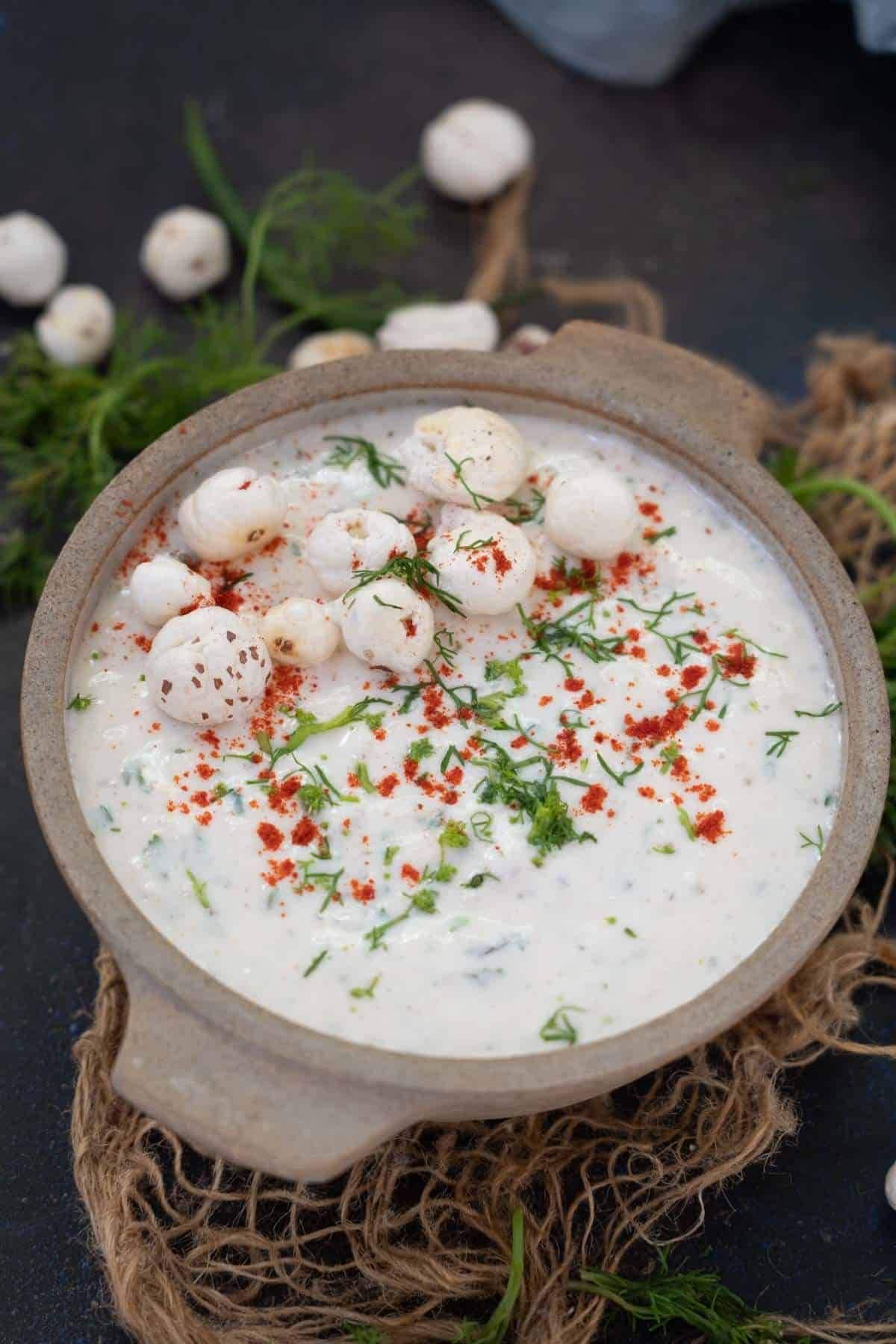 4. Makhana Raita Perfect as a light lunch side or cooling snack. Lightly roast makhana and mix it into chilled yogurt with cucumber, roasted cumin powder, black salt, and coriander.