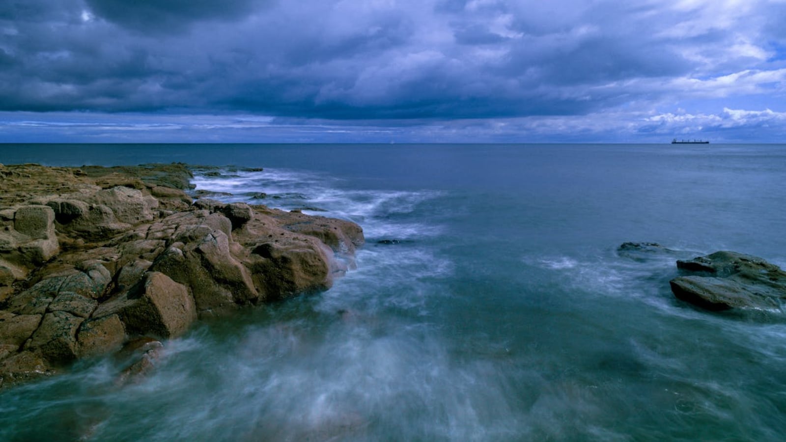 6 Soul-Soothing Visual Escapes That Quiet Your Mind Instantly—From ...