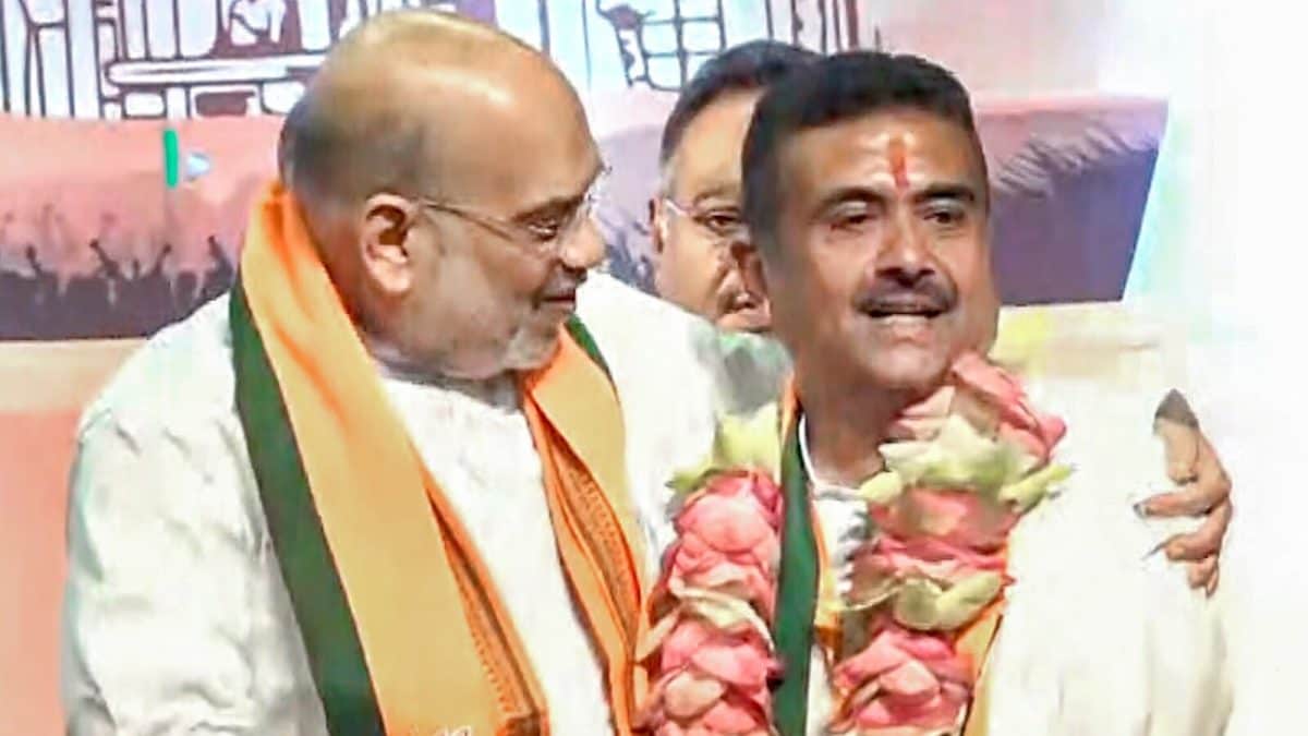 Bengal Govt Gives 5-Year Age Relaxation For School Jobs In First Cabinet Meet