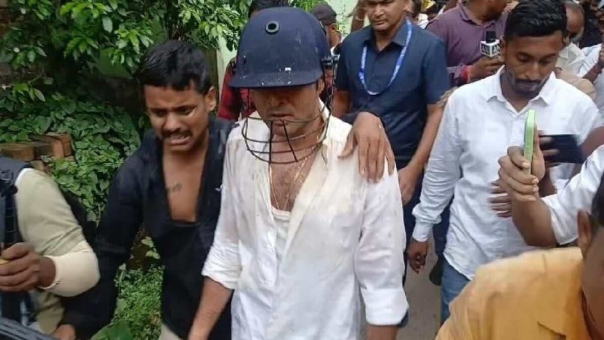 Abhishek Banerjee Faces Mob Attack In Bengal's Sonarpur: Stones, Eggs Hurled During Violent Protest