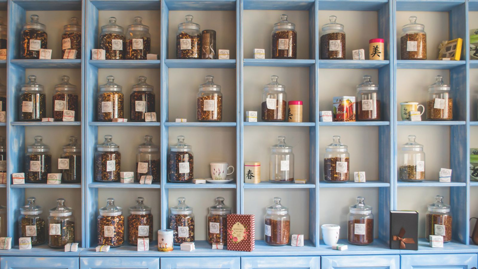 Rotate and ReplenishUse older items first so nothing goes to waste. Add new supplies slowly instead of buying too much at once. This keeps your pantry neat, balanced, and easy to manage. Smart stocking saves money, prevents waste, and makes your kitchen stress free, turning everyday shopping into calm, practical preparation. 