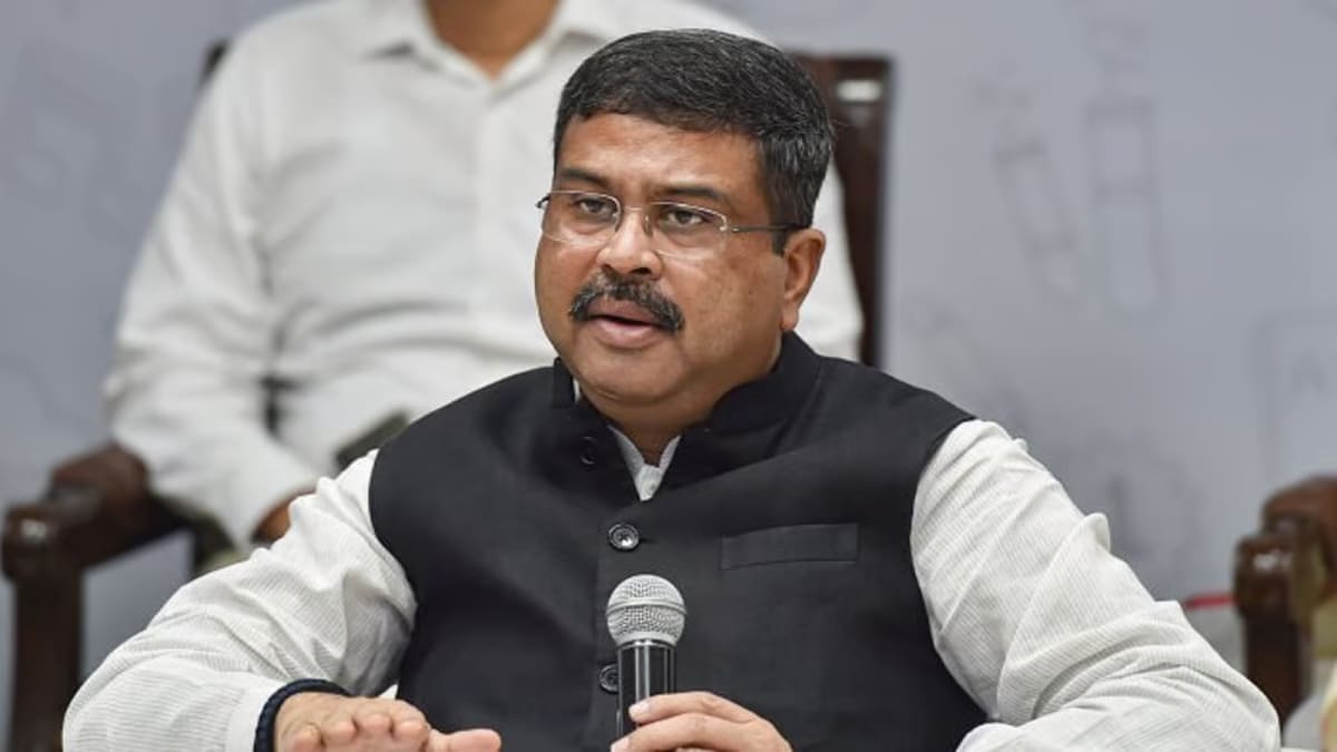 Dharmendra Pradhan Seeks Report From CBSE After Re-Evaluation Portal Faces Technical Glitches