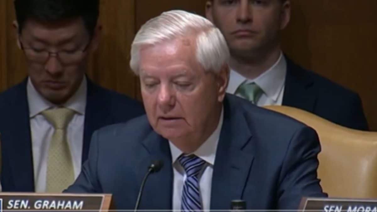 'I Don't Trust Pakistan': Republican Senator Slams Islamabad's Mediator Role In Iran Peace Talks