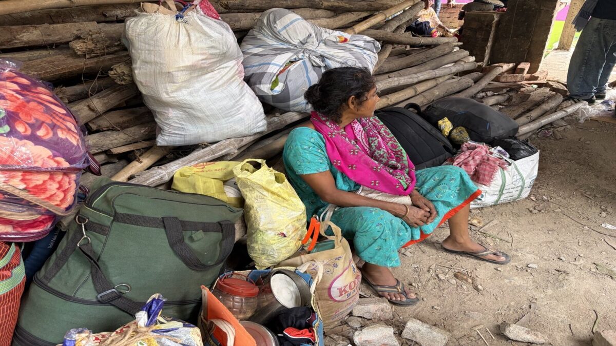 Suvendu Adhikari Govt’s Tough Stand On Infiltration Triggers 'Return Rush' At Bangladesh Border | Exclusive