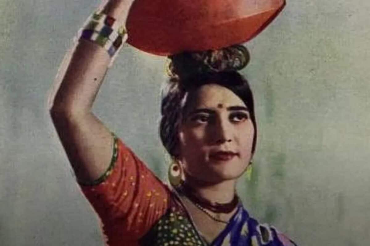 Released In 1937, This Was India's First Colour Movie, Revolved Around Farmers' Struggles