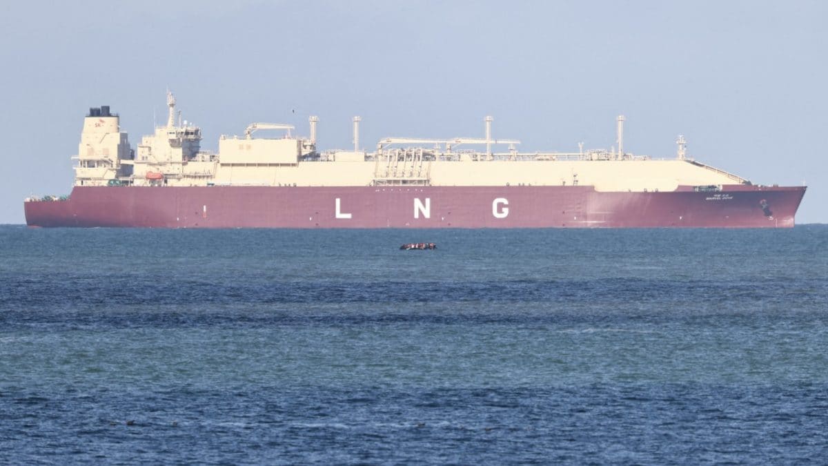 Qatar Asks LNG Tankers To Turn Off Tracking Systems Near Export Hub As Safety Measure