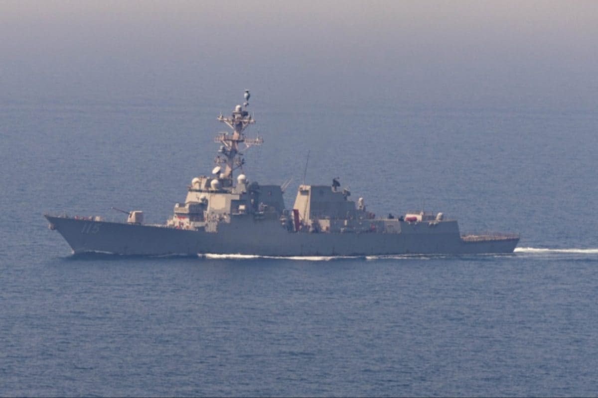 US Tightens Naval Blockade As Tehran Warns Of ‘Heavy Assault’ In Strait Of Hormuz | Top Points