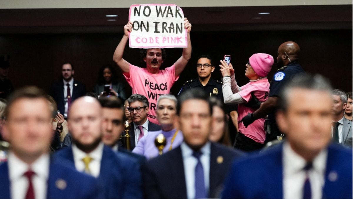 US Senate Sees Republican Cross Voting As It Advances Bill Aimed At Ending Iran War