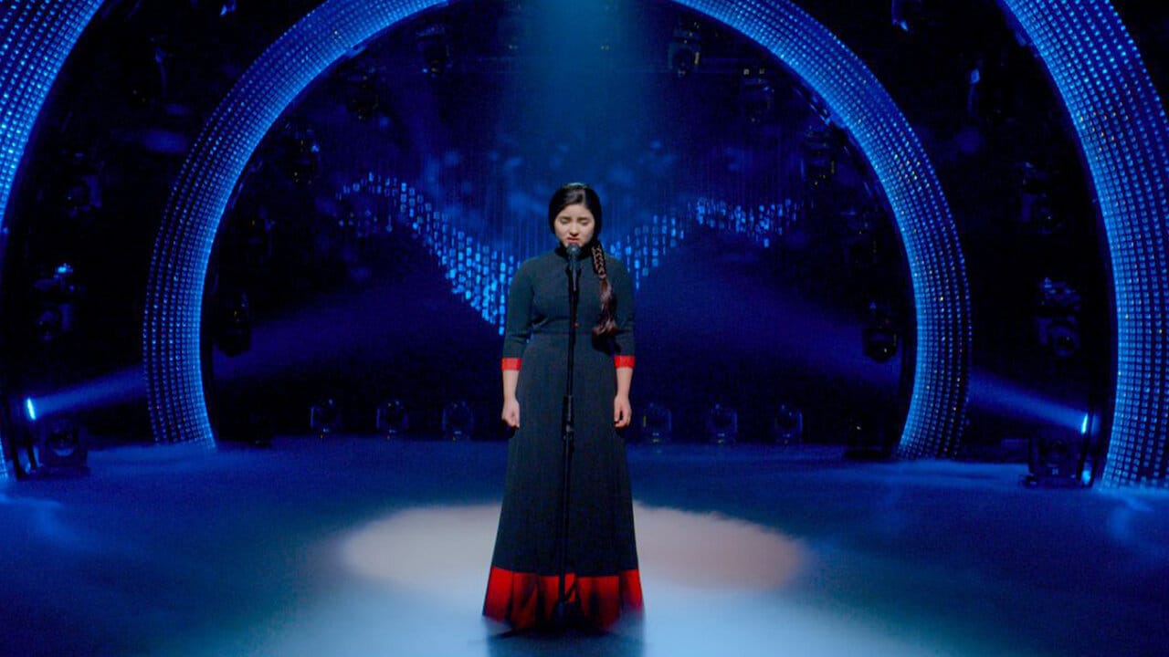 Secret Superstar: A film showcasing the story of a girl who along with her mother’s support strives to excel in the field she has chosen for herself. The film narrates the unconditional love and sacrifice of a mother that holds the family together. (Image: Netflix)