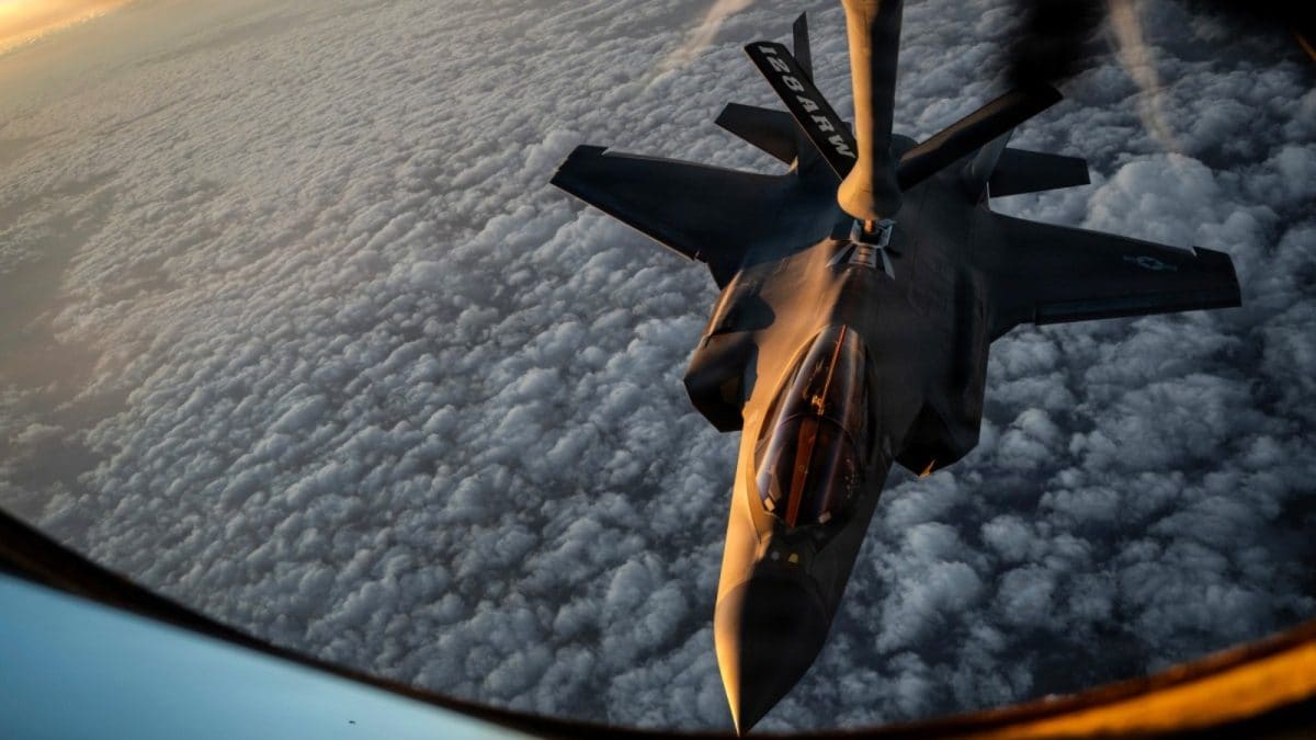 US 'Flying Gas Station' Issues Mid-Air Emergency Over Persian Gulf, Aircraft Status Unconfirmed