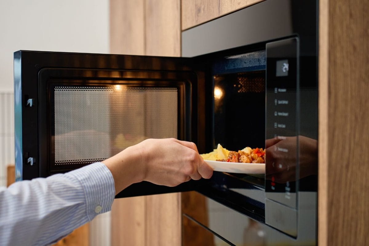 Amazon Great Summer Sale Day 1: Best Microwave Oven Deals Under Rs 7,000 Worth Buying