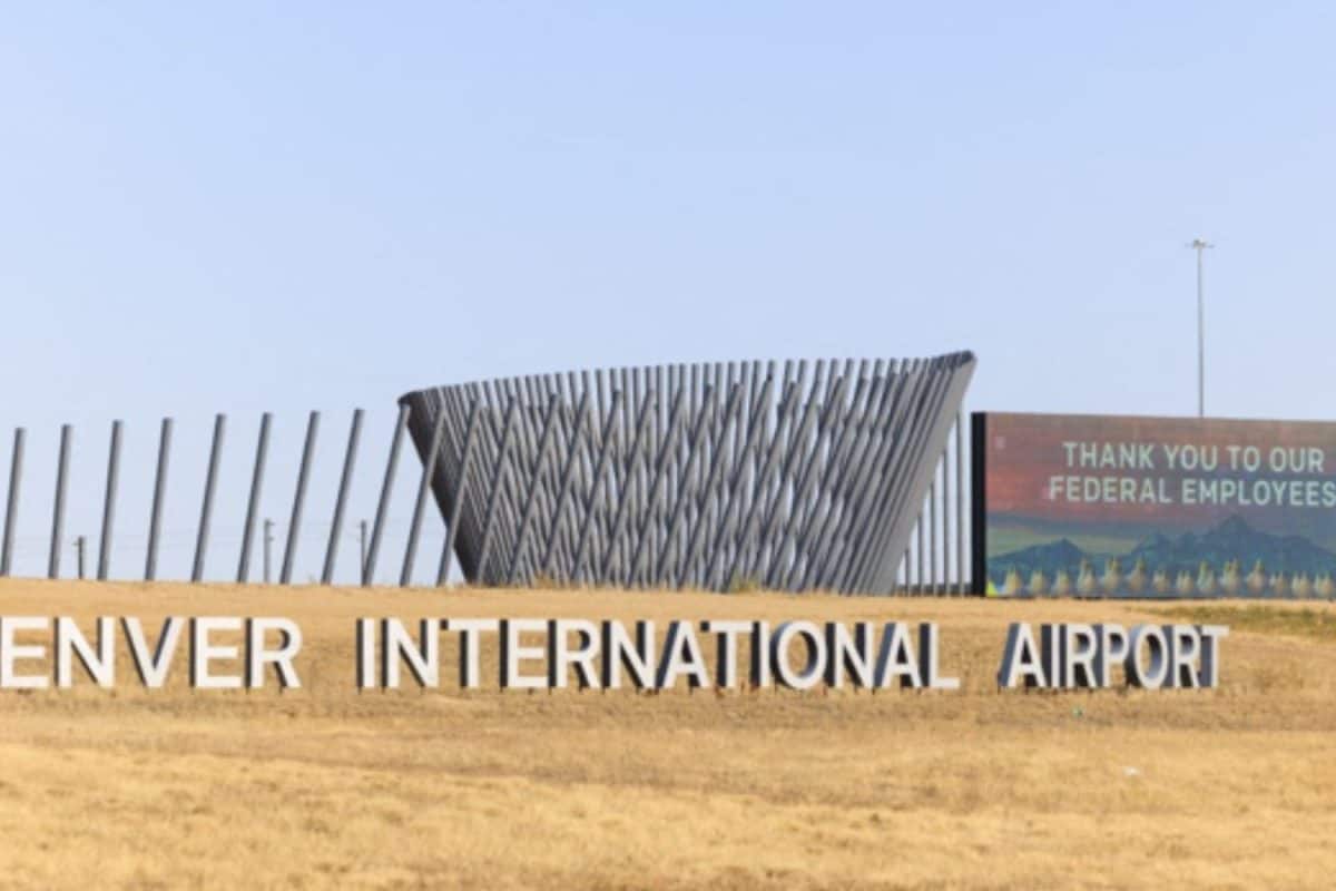 Moment When US Plane Hit ‘Trespasser’ At Denver Airport Runway | Video