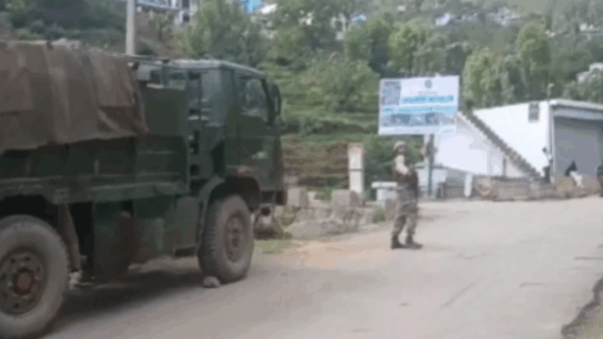 Encounter Breaks Out Between Security Forces And Terrorists in J&K's Rajouri, Search Ops Underway
