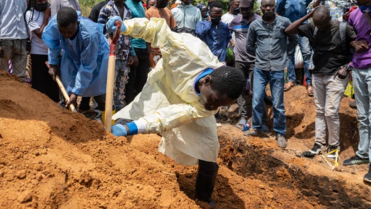 People Storm Congo Hospital Treating Ebola Patients To Demand Kin's Bodies, Third Attack In A Week