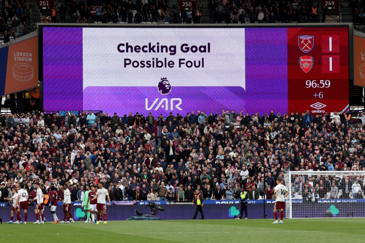 West Ham Demanding Answers From PGMOL After Controversial VAR Decision vs Arsenal - Report