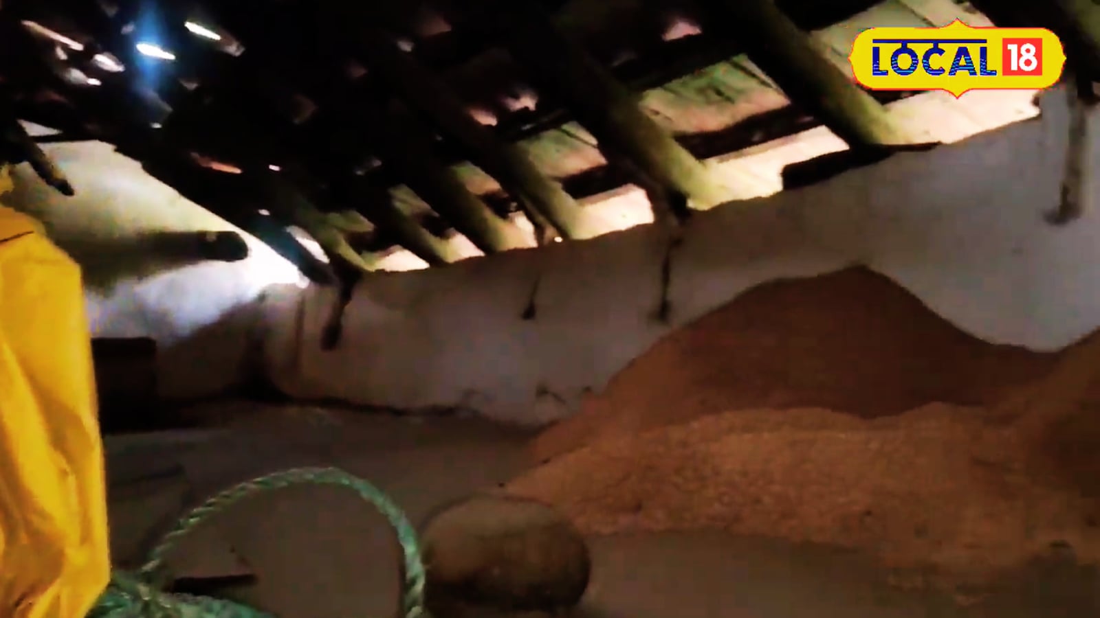 A 3-Storey House Made Of Mud And Stone? Inside Jharkhand’s 100-Year-Old ‘Kotha Ghar’