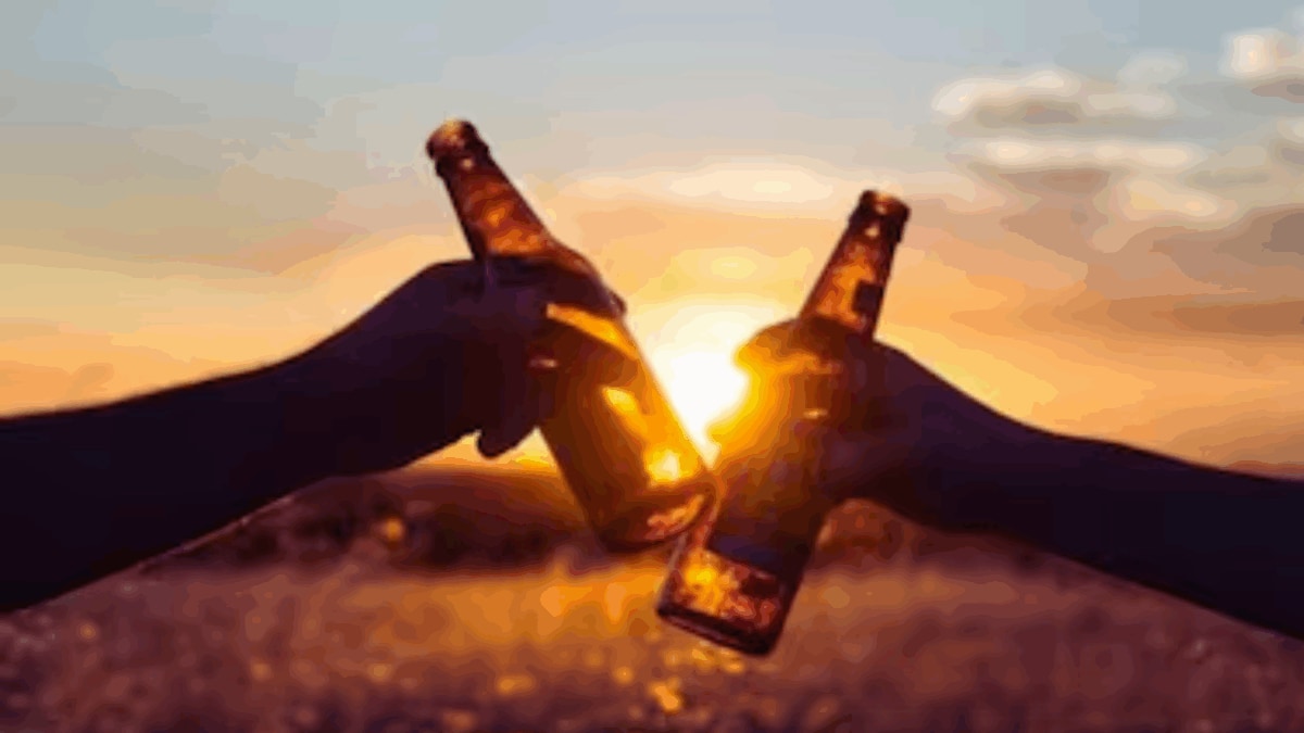 Why Beer Is Mostly Sold in Brown and Green Bottles