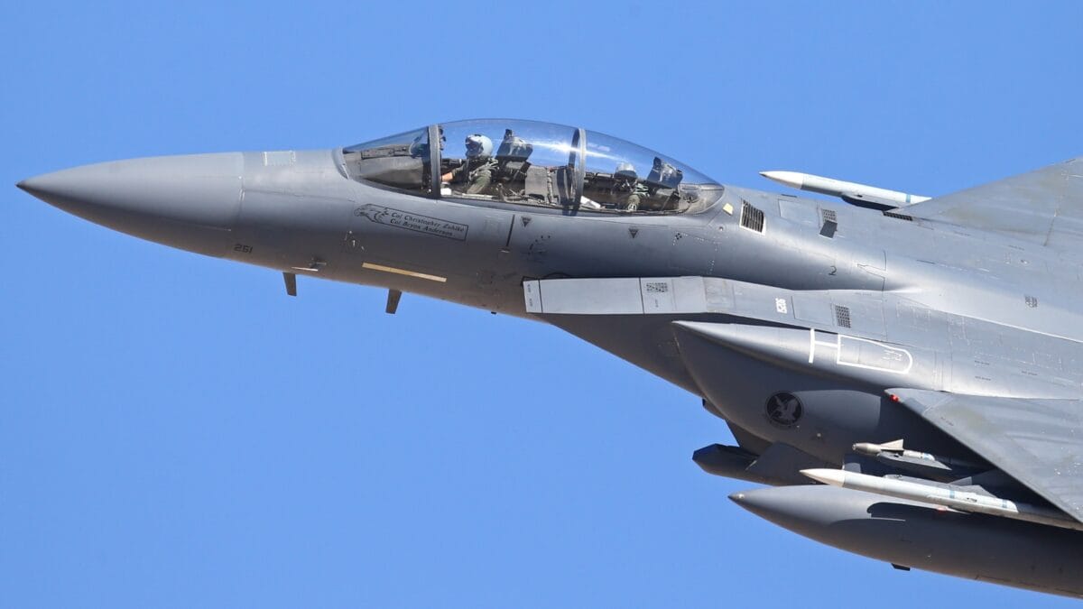 Did Iran Use Chinese Missile To Down US F-15E Fighter Jet? Report Makes Alarming Claim