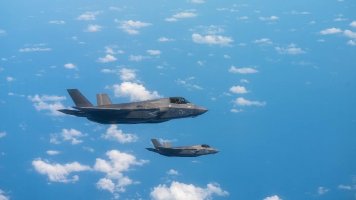 US F-35 Declares Mid-Air Emergency Over Oman Gulf, Goes Off Radar; Iran Claims It Struck Jet