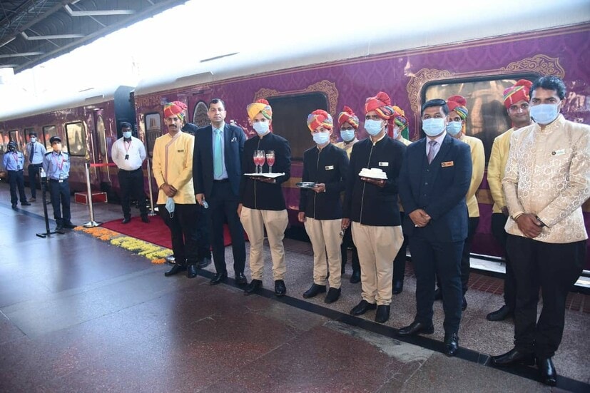 Golden Chariot Is Back! From Goa To Hampi, This Luxury Train Will Let You Explore South India In Style