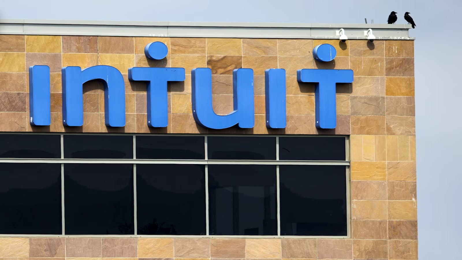 Intuit Layoffs 2026.