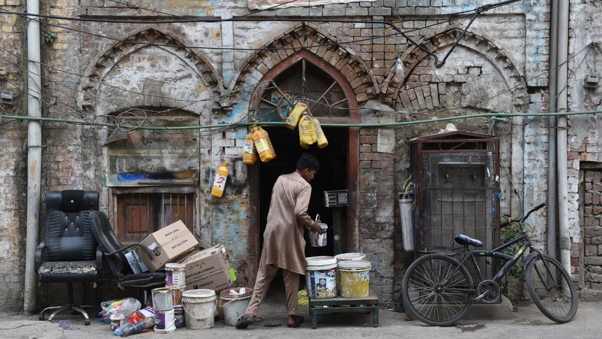 Lahore Streets Reclaim Old Names As Pakistan Restores Pre-Partition Identity; Islampura Turns Krishan Nagar