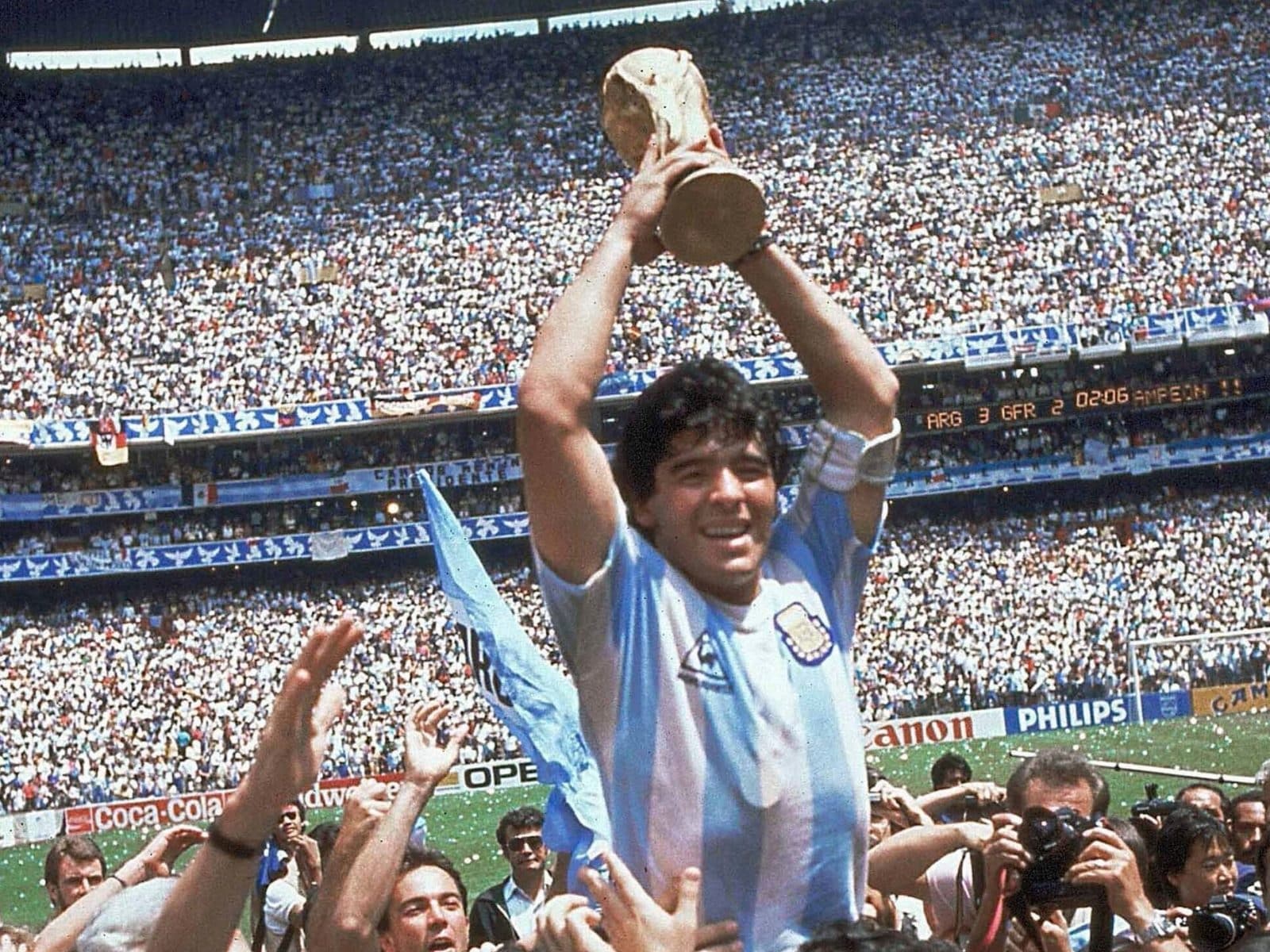 Maradona’s magical dribbling, vision, and leadership made him an immortal football figure. From the unforgettable 1986 World Cup triumph with Argentina to his legendary years at Napoli, he inspired generations worldwide. Maradona’s magical dribbling, vision, and leadership made him an immortal football figure. From the unforgettable 1986 World Cup triumph with Argentina to his legendary years at Napoli, he inspired generations worldwide.