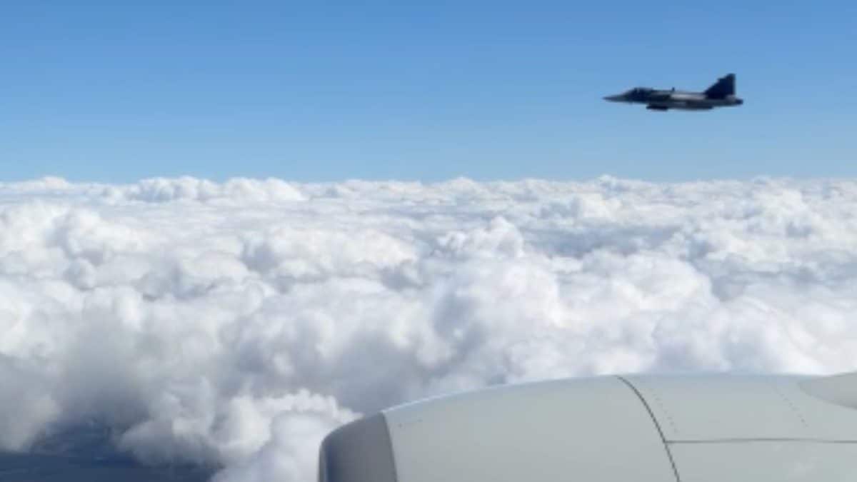 Gripen Fighter Jets Escort PM Modi’s Aircraft As He Enters Swedish Airspace | Watch