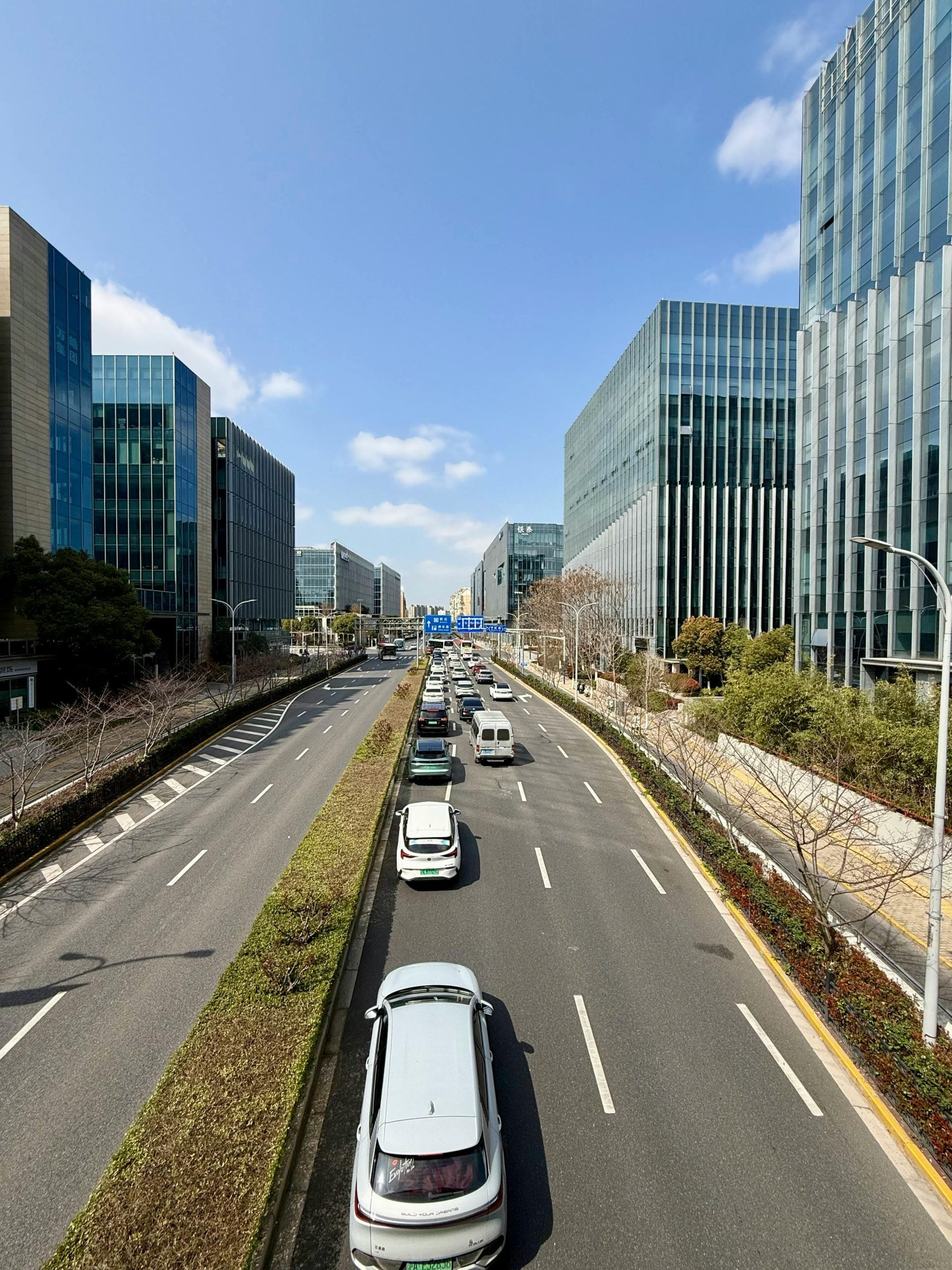  7 Practical Ways Employees Can Slash Daily Commute Costs