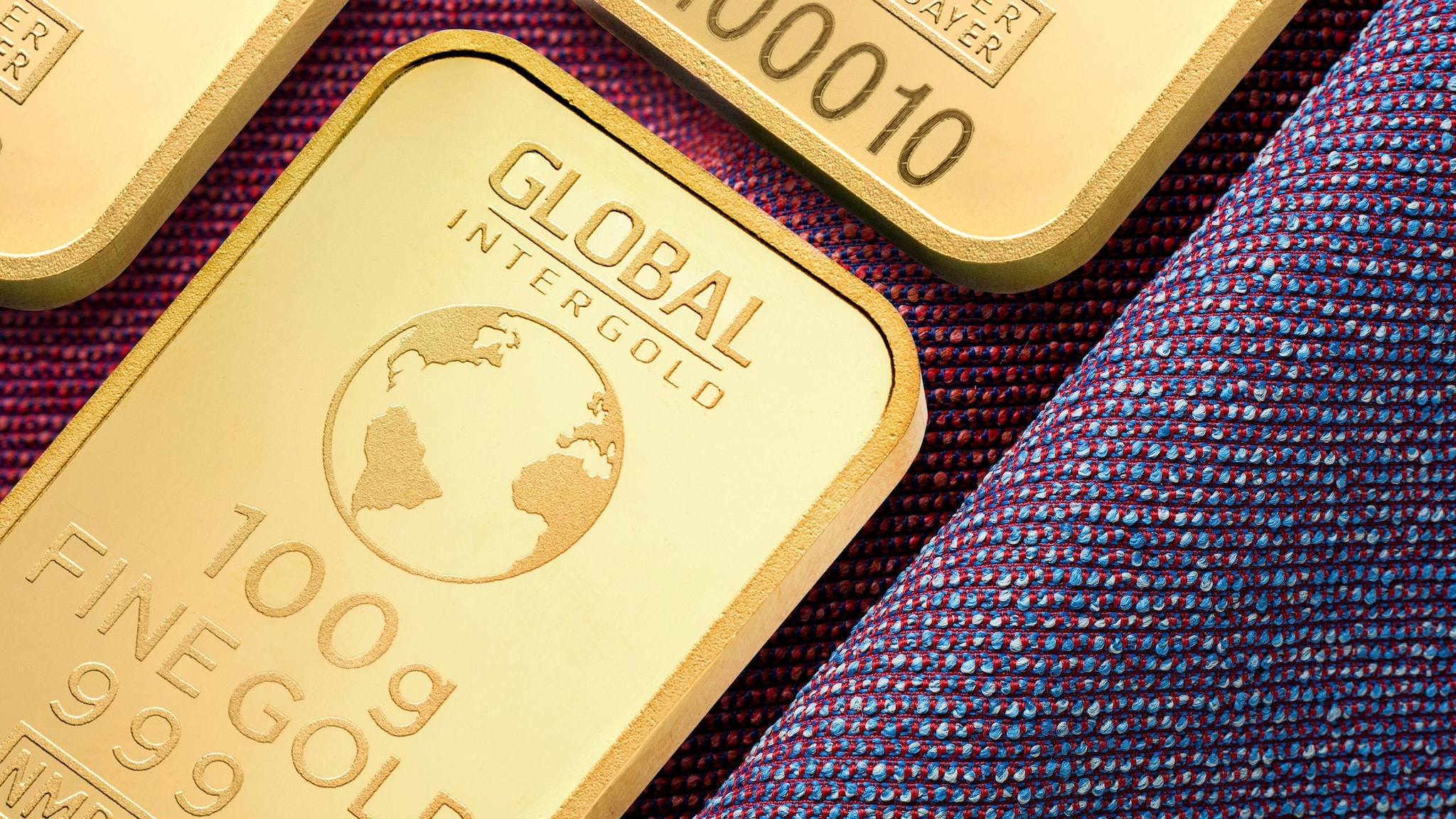 2. How Much Gold Has Humanity Mined?According to estimates by the World Gold Council, humans have mined roughly 216,000 tonnes of gold throughout recorded history. While that sounds like an enormous amount, gold is extremely dense and compact. When melted together, all that gold would form a cube measuring only about 22 metres on each side, roughly the height of a small building.