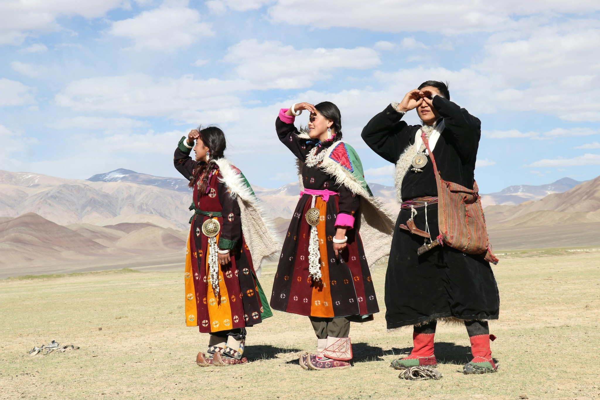 The 2026 programme will feature a blend of Ladakhi and international artists. Local artists include Tundup Dorjay, Chemat Dorjey, Stanzin Samphel, and Urgain Zawa. International participants include Jitish Kallat, Anna Jermolaewa, and Studio Eidola. This mix of voices is one of the festival’s strongest features, bringing together local perspectives and global conversations.