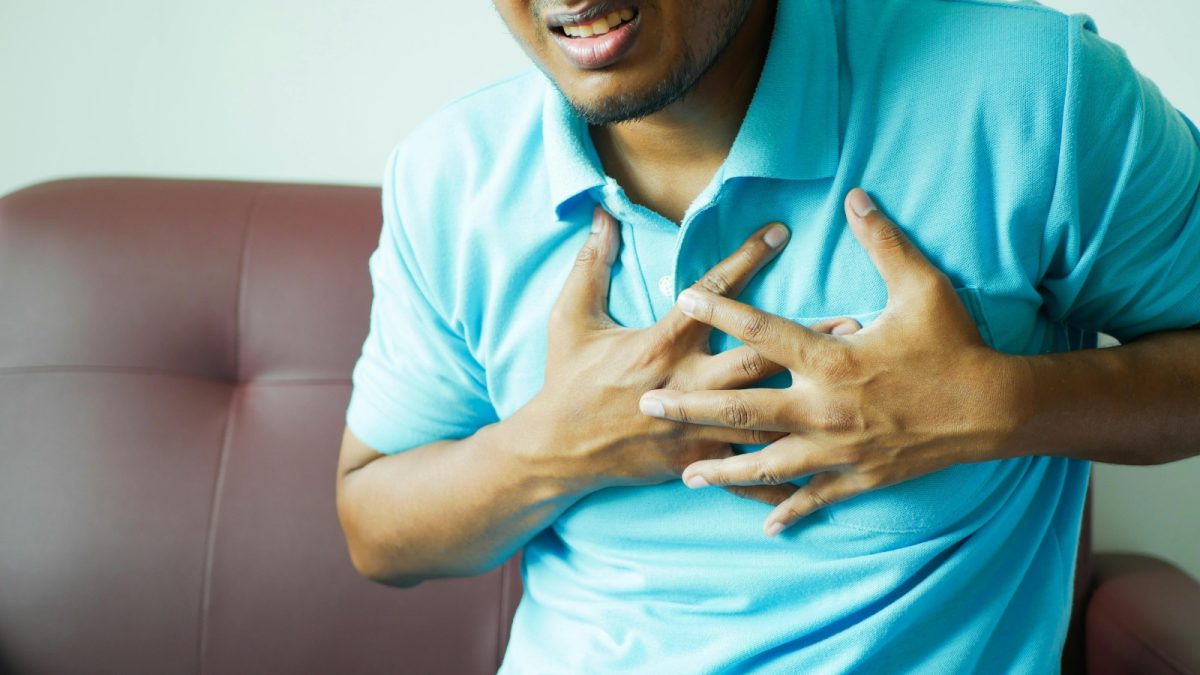 Can You Have Aspirin When Having A Heart Attack? Expert Breaks Down This Simple Step
