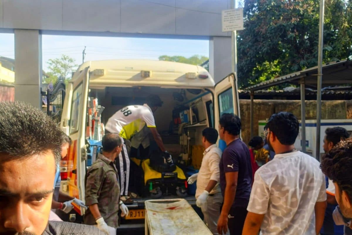 13 Killed, Dozens Injured In Tempo-Truck Crash On Mumbai-Ahmedabad Highway