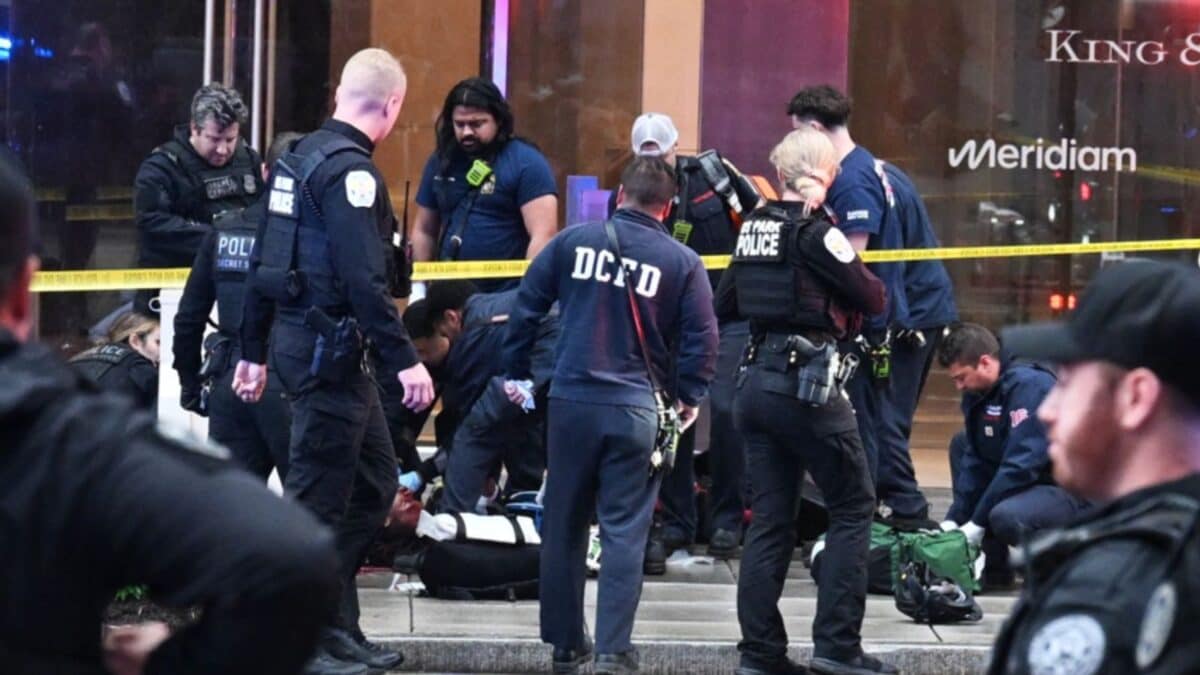 White House Shooting: Minute-By-Minute Account Of What Happened In Washington