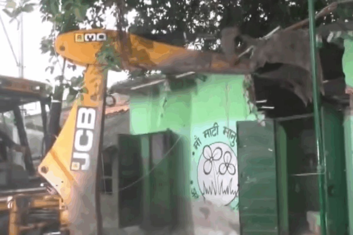 TMC Office In Bengal's Barrackpore Demolished Over Illegal Construction | Video