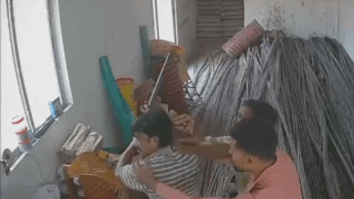 Caught On Cam: Bengal Shop Owner Assaulted With Iron Rods As Robbers Flee With Rs 1 Lakh