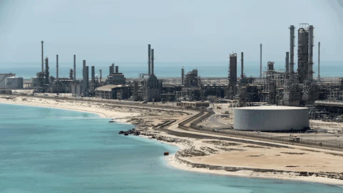 14 Killed After Saudi Aramco Helicopter Crashes In Ras Tanura, Probe Underway
