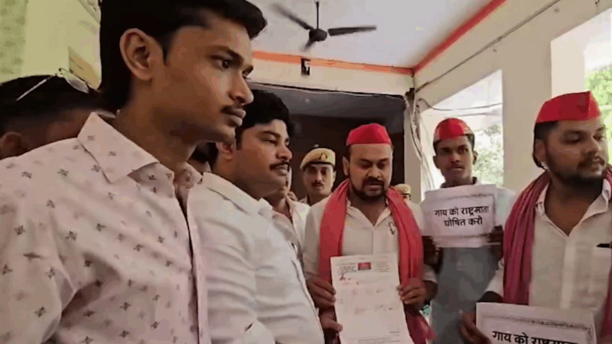 SP Leader Writes To PM Modi In Blood Over ‘Rashtra Mata’ Status For Cows, Shocking Video Emerges | India News