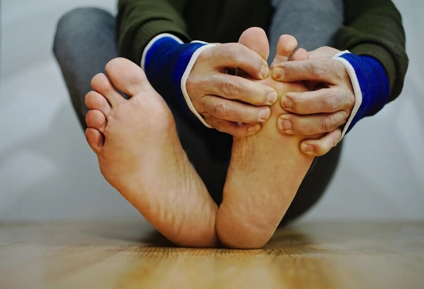 Selecting appropriate footwear is one of the most important precautions for people with diabetes. Shoes should provide adequate protection and enough room for the toes. Since high blood sugar can affect circulation and damage nerves in the feet, choosing comfortable and protective footwear is essential. Selecting appropriate footwear is one of the most important precautions for people with diabetes. Shoes should provide adequate protection and enough room for the toes. Since high blood sugar can affect circulation and damage nerves in the feet, choosing comfortable and protective footwear is essential.