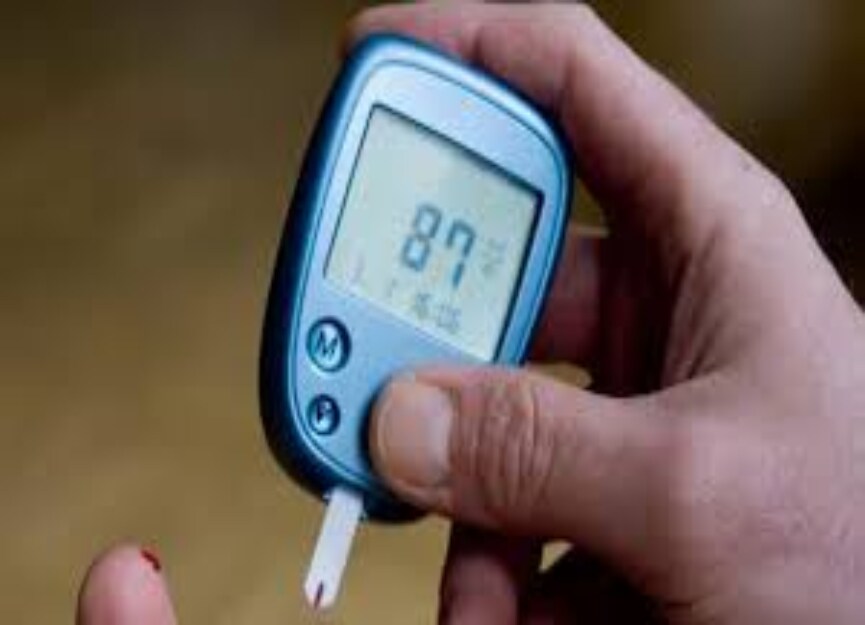 By following these precautions, people with diabetes can better protect their health during the monsoon season.(Disclaimer: This article is based on general information and is not a substitute for professional medical advice. Consult a healthcare professional before making any lifestyle changes.) By following these precautions, people with diabetes can better protect their health during the monsoon season.(Disclaimer: This article is based on general information and is not a substitute for professional medical advice. Consult a healthcare professional before making any lifestyle changes.)